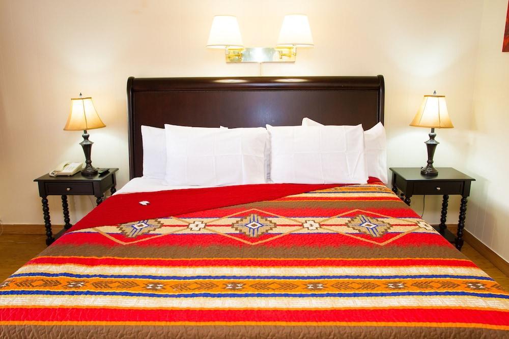 Brad'S Desert Inn Holbrook Ngoại thất bức ảnh