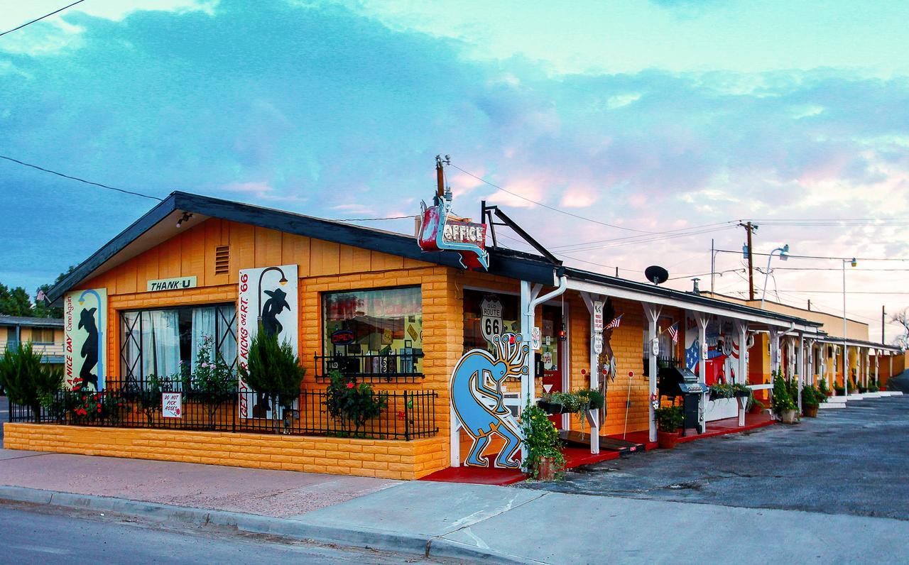 Brad'S Desert Inn Holbrook Ngoại thất bức ảnh